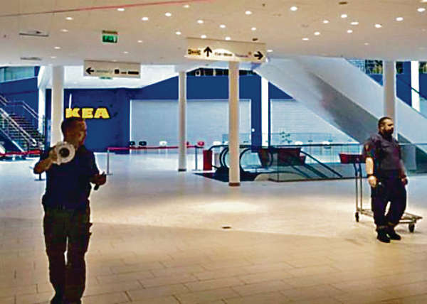 刀手襲瑞典宜家 顧客三死傷