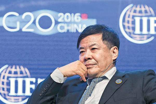副財長：將提高赤字 人幣須保穩定
