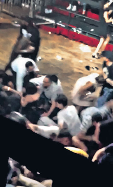 千人逃亡憂恐襲 紐約演唱會槍擊4死傷