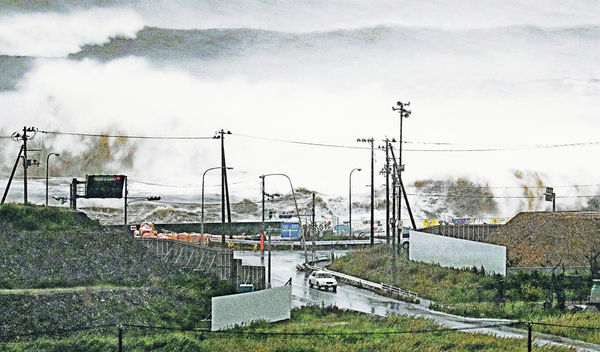 逾百航班取消 「獅子山」再襲日本