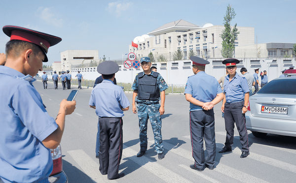 中國駐吉爾吉斯使館遇襲 6死傷
