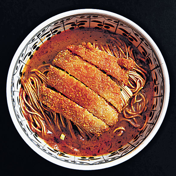 王家沙變Young Line 賣黑毛豬扒麵