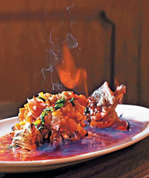 手繪熊貓上牆 失傳手工菜翻生