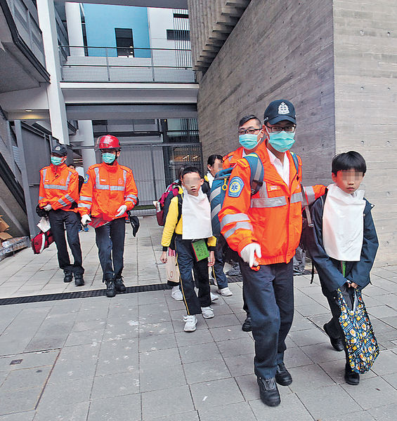 午餐後頭暈嘔吐 12小學生疑食物中毒