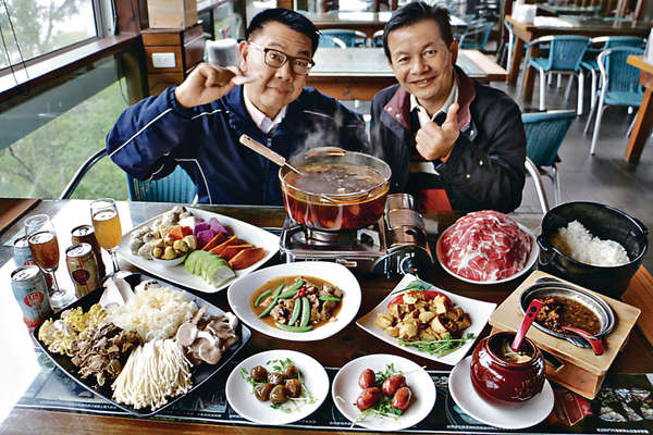 曾智華9月台灣玩住做善事