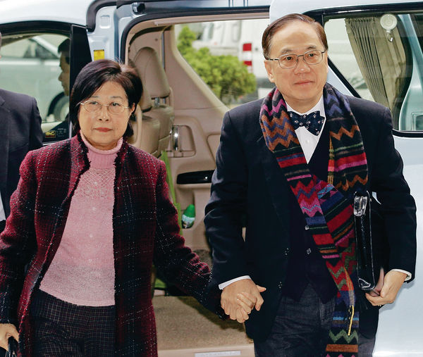 辯方︰受賄指控全屬假設