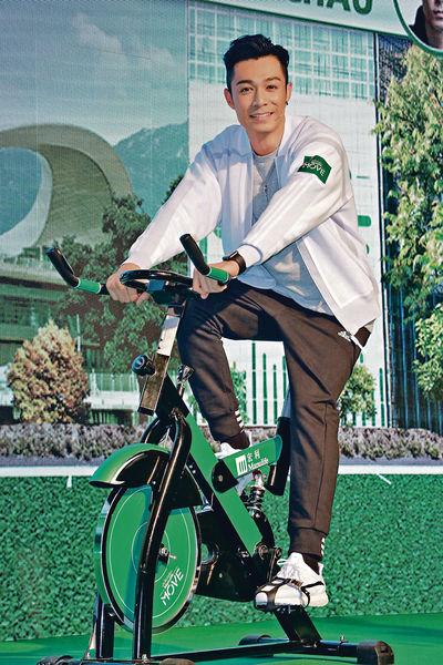 柏豪寫歌送妻當情人節禮物