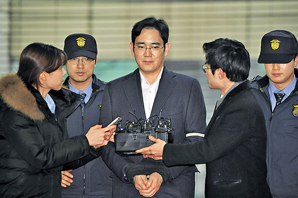 三星繼承人涉賄 正式被起訴