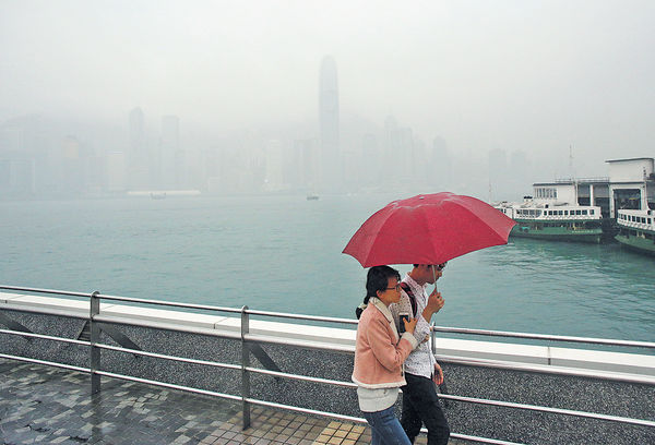 潮濕偏東氣流影響 下周一濕度達100％