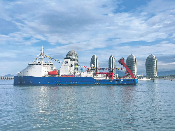 全球首次 中國獲取萬米深海地震剖面