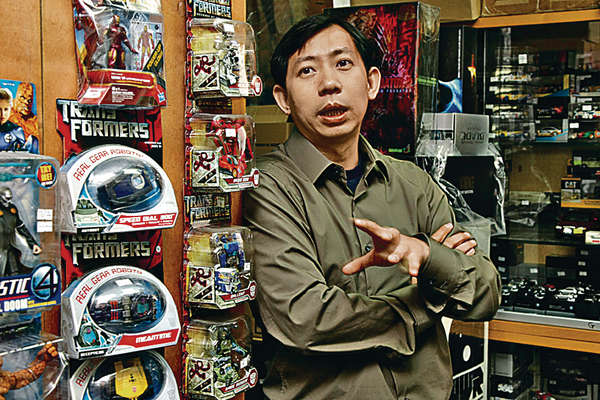 汽車銷售員 靠玩具網店翻身