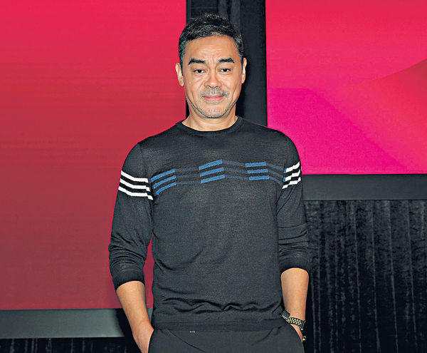 青雲同大象拍戲超驚險