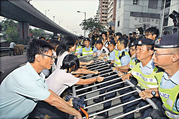 理想化與侵犯性