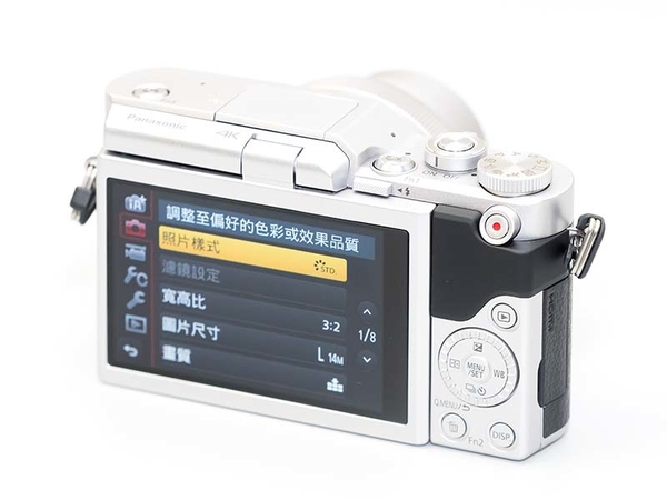 ー品販売 ☆WiFi機能付き☆Panasonic lumix GF-9☆ デジタルカメラ