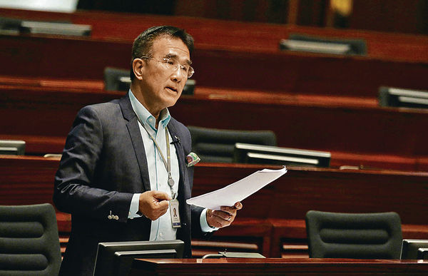 港珠澳橋人工島飄移 田北辰︰有樁柱未打進石層