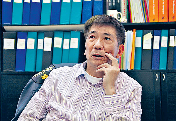 《明報》《新報》現人事變動