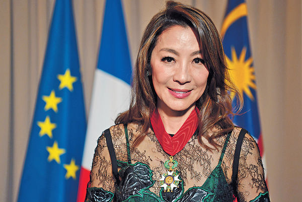 楊紫瓊獲頒法國最高榮譽勳章