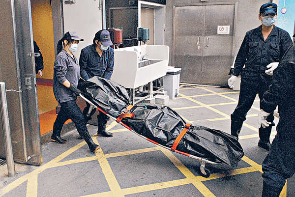狗仔隊女警官猝死 天氣轉冷 疑心臟病發