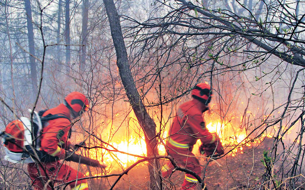 大興安嶺大火蔓延5千公頃 逾8千人撲救