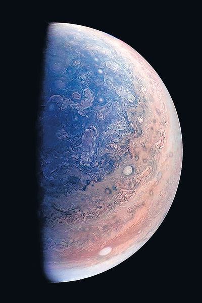 木星南極「迷幻藍雲帶」