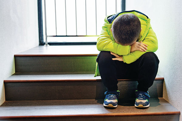 阿媽鬱到病 子女易患情緒病