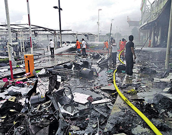 泰南超市連環爆炸 6死56傷