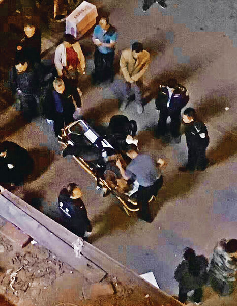 長春精神病漢鬧市斬人 康泰女團友中刀