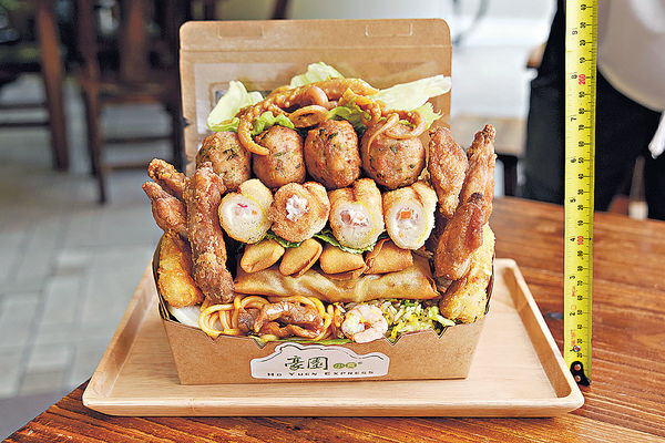 美食車首推$68「自助餐層層疊」