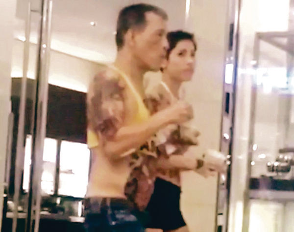 泰王露紋身片fb瘋傳 泰國或提告阻服務