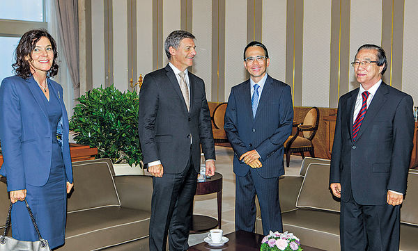 李澤鉅與新西蘭總理會面