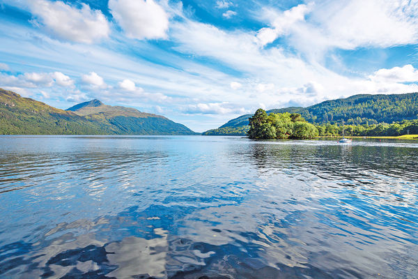 遊蘇格蘭羅夢湖 擁抱高地森林