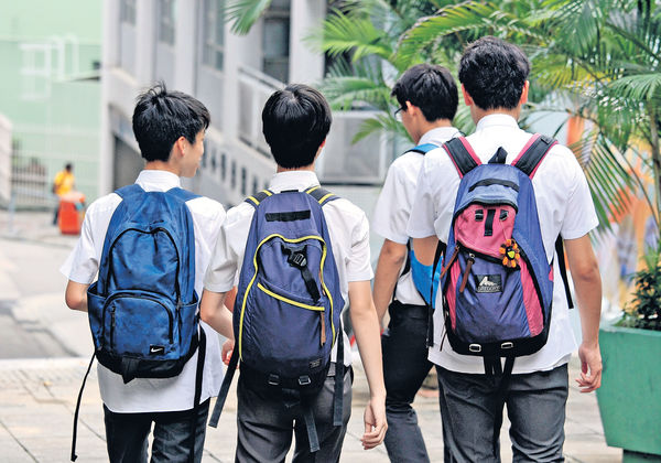 單程證青少年倍增