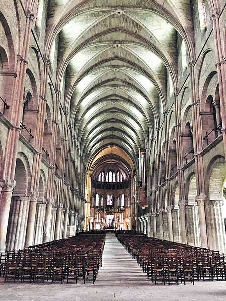 最具代表性的 Basilique Saint-Rémi