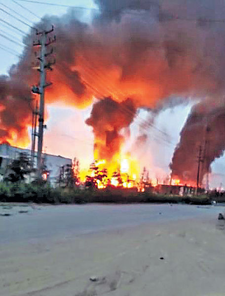 山東石化廠爆炸 8死9傷