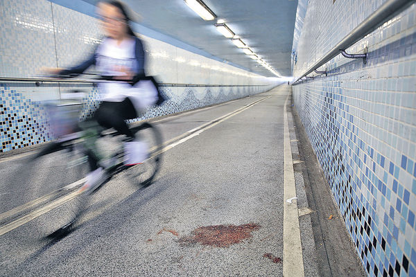 馬料水單車隧道互撼 無戴頭盔女子命危