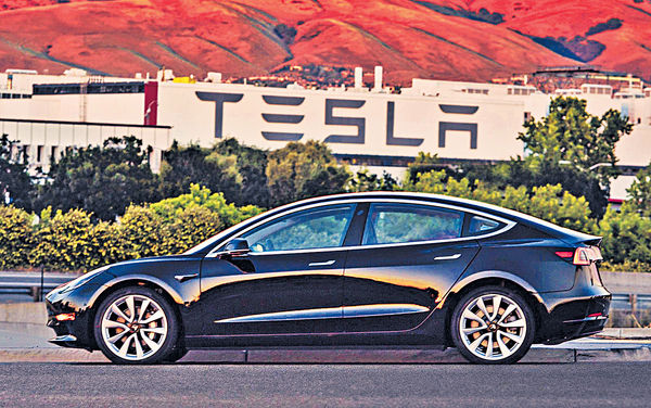 平價Model 3預售 料$27萬「起錶」