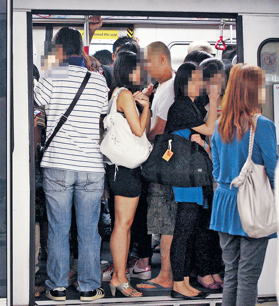 35％女性乘港鐵曾遇非禮 少有報警