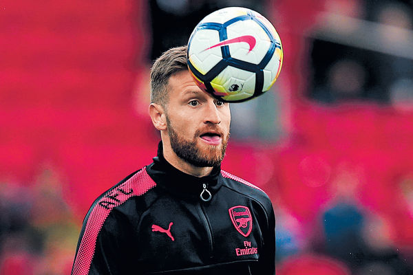 傳梅斯達菲投國米