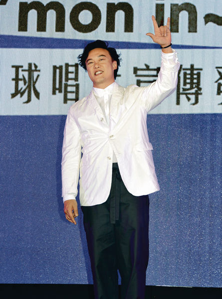 10月細場開騷 陳奕迅拉近樂迷距離