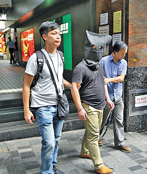 「韋家幫」3匪踩綫被擒 警搜賊巢檢紅寶石