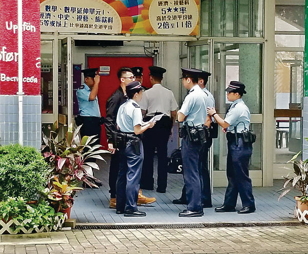 DSE考生校園墮斃 10同學目擊需輔導
