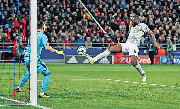 9場轟10球 盧卡古撲頹「宮」