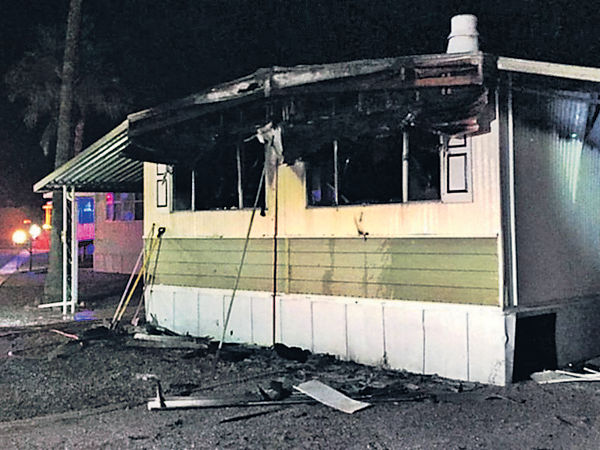 美漢火槍殺蜘蛛 燒埋自己屋