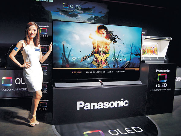 Panasonic推77吋4K OLED TV 荷里活級數調色完美
