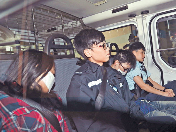 涉虐友人女兒 兩女還押候訊