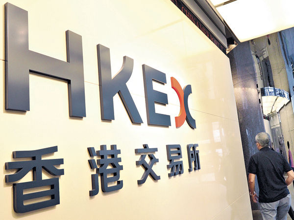 深港通開通一年 累計$1115億買港股