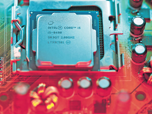 本周更新晶片程式 Intel料月底前修正漏洞