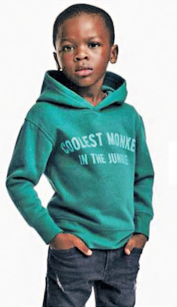 黑人小孩穿「猴子」衣 H&M陷歧視風波