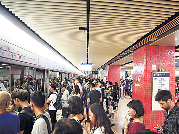 港鐵去年10宗嚴重延誤 罰款$2250萬