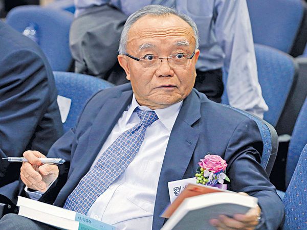 雙學三子被提名諾獎 劉兆佳：損爭民主籌碼
